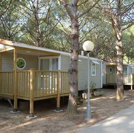 Camping Neptuno Hotel Палс Екстериор снимка